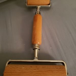 Pampered Chef Pizza roller